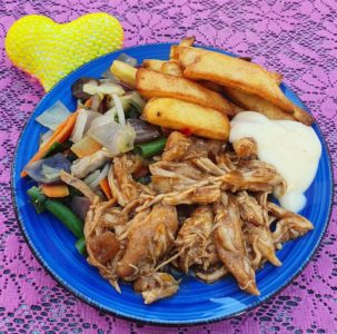 Pittig gepluisde kip a la Sandra uit de slowcooker