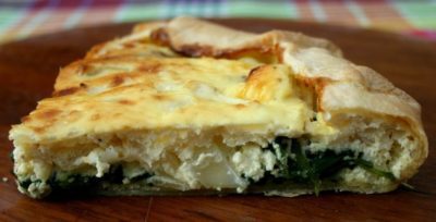 Bladerdeegtaart met spinazie en Italiaanse ricotta