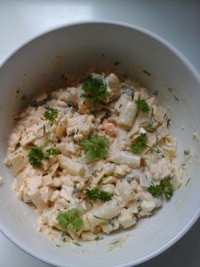 Aspergesalade met kaas en eieren