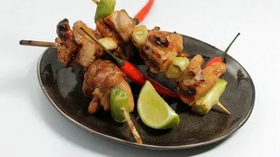 Gemarineerde kippendijen met Yakitori saus