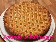 Abrikozenvlaai met latjes
