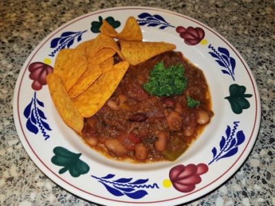 Bonenschotel met tartaar en paprika