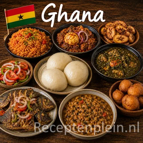 Ghanese keuken met jollof rice, visgerechten, peulvruchten en traditionele gerechten uit Ghana op een rustieke houten tafel