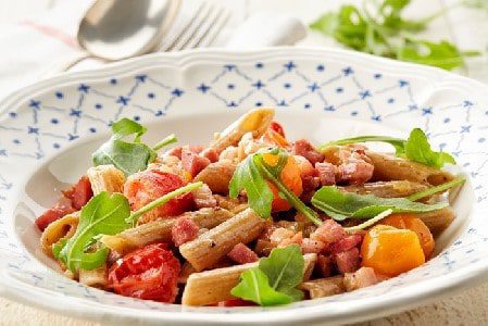 Pastasalade met Breydelspek
