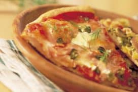 Pizza met gerookte zalm
