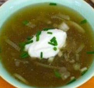 Sjalottenbouillon