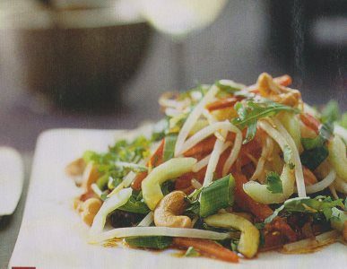 Taugésalade met cashewnoten