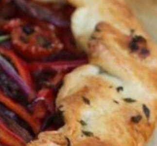 Zomerse Galette met tomaat en geitenkaas