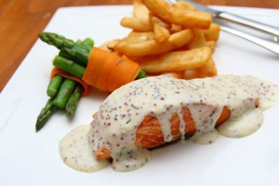 Zalm in limoen-roomsaus