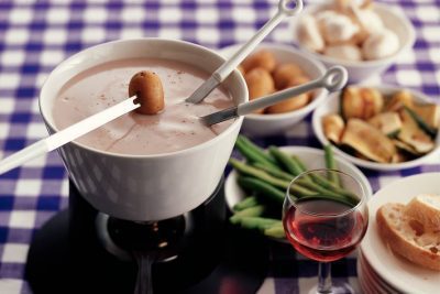 Roséfondue met brie en gruyère