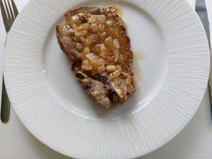 Karbonade met saus Robert