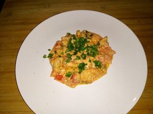 Kip in tomaten-crèmesaus