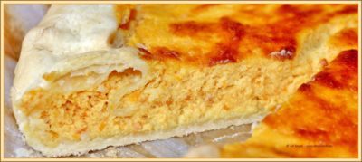 Tarta arancione di ricotta con marmellata