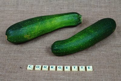 Gevulde courgettes met zalm